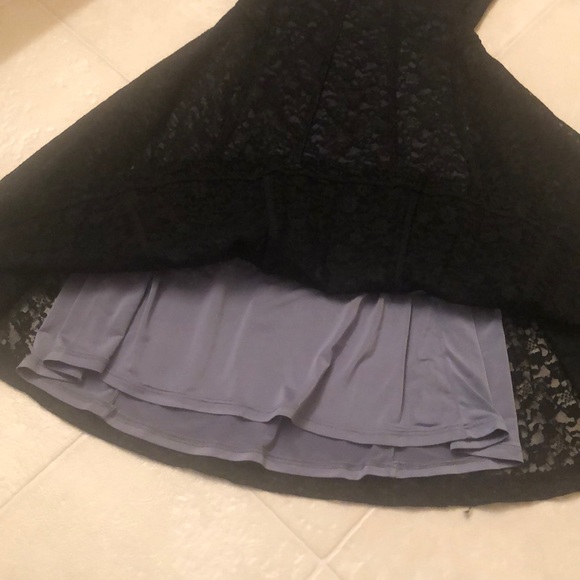 Lace dress 👗 - Picture 8 of 10